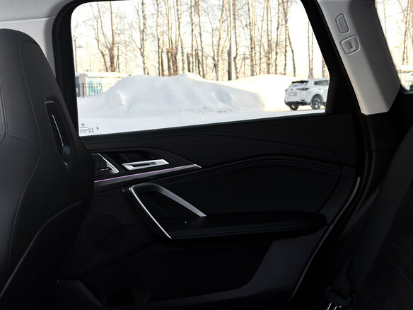 2025 BMW X1 25Li xDrive III (U11/U12), белый - вид 21