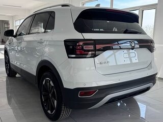 2021 Volkswagen Tacqua, белый, 1578000 рублей, вид 4