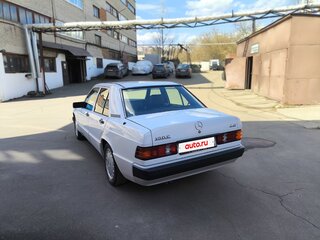 1992 Mercedes-Benz 190 (W201), белый, 2499000 рублей, вид 5