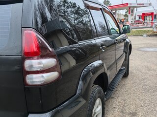 2005 Toyota Land Cruiser Prado 120 Series, чёрный, 1690000 рублей, вид 3