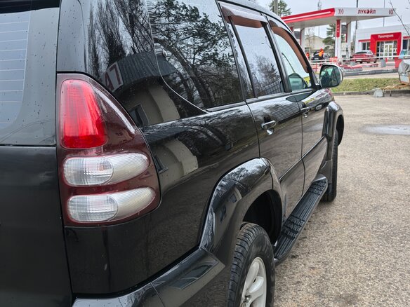 2005 Toyota Land Cruiser Prado 120 Series, чёрный, 1690000 рублей - вид 2