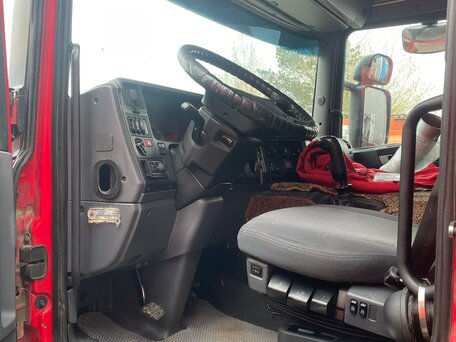 2008 Scania P-series, красный, 1629000 рублей, вид 4