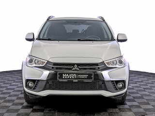 2018 Mitsubishi ASX I Рестайлинг 2, белый, 1880000 рублей, вид 2