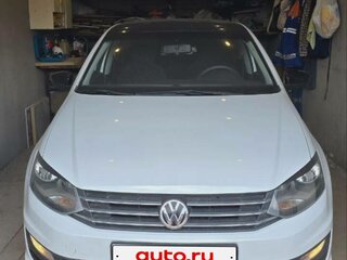 2018 Volkswagen Polo V Рестайлинг, белый, 1120000 рублей, вид 2