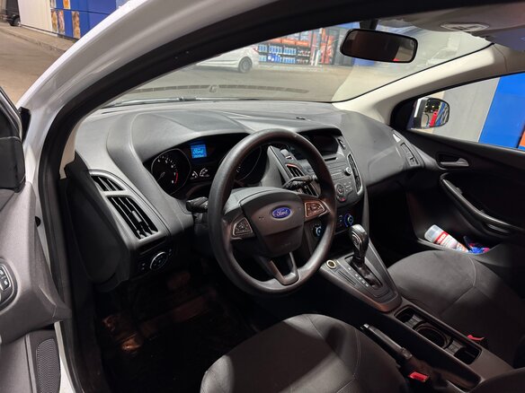 2017 Ford Focus III Рестайлинг, белый, 699000 рублей - вид 6
