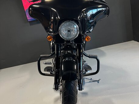2012 Harley-Davidson Street Glide, чёрный, 1150000 рублей, вид 3
