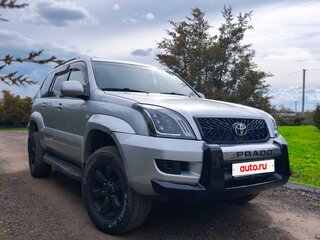 2003 Toyota Land Cruiser Prado 4-speed 120 Series, серебристый, 1700000 рублей, вид 2