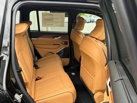 2026 Jeep Grand Cherokee V (WL) Рестайлинг, чёрный, 10102545 рублей - вид 18