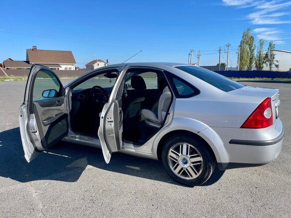 2007 Ford Focus II, серебристый, 400000 рублей - вид 7