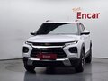 2023 Chevrolet TrailBlazer III Рестайлинг, белый, 1670000 рублей - вид 2