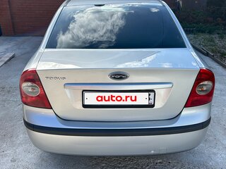 2006 Ford Focus II, серебристый, 430000 рублей, вид 3