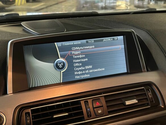2011 BMW 6 серии 650i III (F06/F13/F12), белый - вид 14