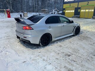 2008 Mitsubishi Lancer Evolution X, серебристый, 2500000 рублей, вид 4