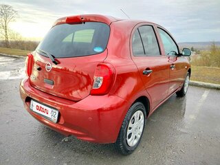 2020 Nissan March IV (K13) Рестайлинг, красный, 899000 рублей, вид 4
