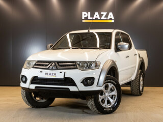 2014 Mitsubishi L200 IV Рестайлинг, белый, 1380000 рублей, вид 1