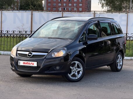 Opel Zafira B Рестайлинг