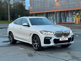 2021 BMW X6 40i III (G06), белый, 8950000 рублей, вид 1