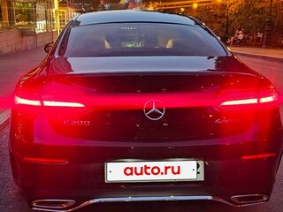 2019 Mercedes-Benz E-Класс 200 V (W213, S213, C238), красный, 4200000 рублей, вид 3
