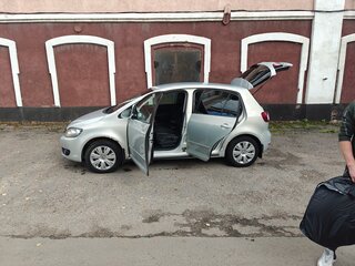 2012 Volkswagen Golf Plus II, серебристый, 530000 рублей, вид 2