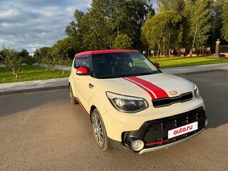 2016 Kia Soul II Рестайлинг, белый, 1400000 рублей, вид 2