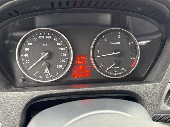 2010 BMW X5 40d II (E70) Рестайлинг, серебристый, 2000000 рублей - вид 7