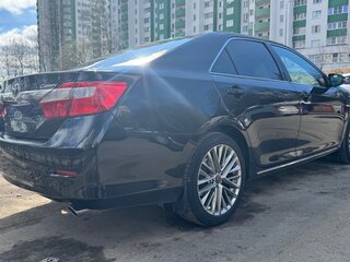 2012 Toyota Camry VII (XV50), чёрный, 1420000 рублей, вид 5