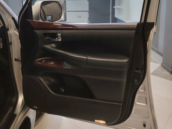 2012 Lexus LX 570 III Рестайлинг, серебристый, 4580000 рублей - вид 23