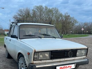2006 Lada (ВАЗ) 2105, белый, 130000 рублей, вид 3