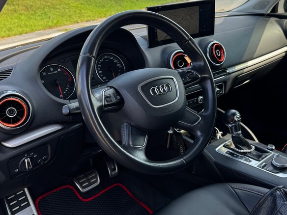2014 Audi A3 III (8V), чёрный - вид 9