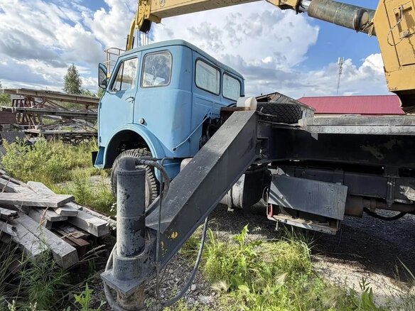 1990 МАЗ Автокраны, голубой, 750000 рублей - вид 3