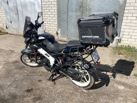 2021 Bajaj Pulsar NS 200, чёрный, 220000 рублей, вид 3