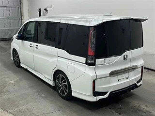 2021 Honda Stepwgn Spada V Рестайлинг, серый, 1750055 рублей, вид 2