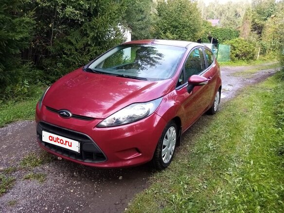 2008 Ford Fiesta Mk6, красный, 700000 рублей - вид 5