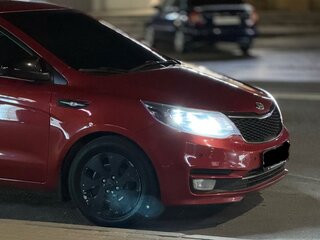 2015 Kia Rio III Рестайлинг, красный, 990000 рублей, вид 5