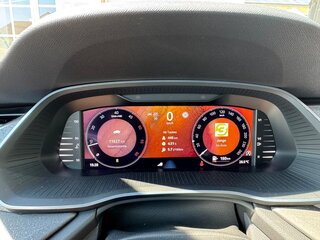 2025 Skoda Octavia IV (A8) Рестайлинг, серебристый, 3337000 рублей, вид 4