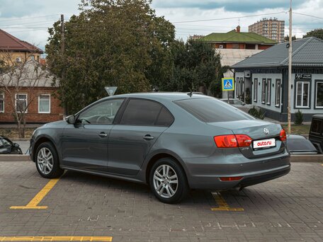 2012 Volkswagen Jetta VI, серебристый, 1150000 рублей, вид 5