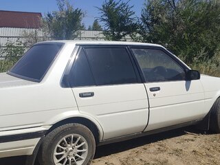 1985 Toyota Corolla V (E80), белый, 250000 рублей, вид 2