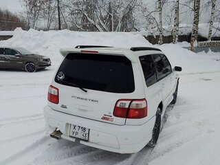 2000 Subaru Forester I Рестайлинг, белый, 575000 рублей, вид 4