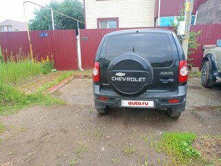 2014 Chevrolet Niva I Рестайлинг, чёрный, 480000 рублей, вид 4