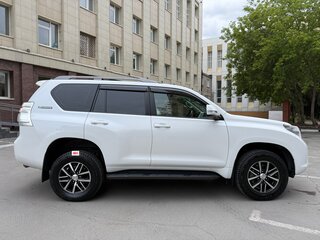 2011 Toyota Land Cruiser Prado 150 Series, белый, 2850000 рублей, вид 4
