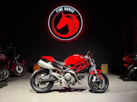 2008 Ducati Monster 696, красный, 415000 рублей, вид 1