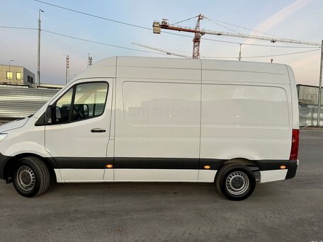 2019 Mercedes-Benz Sprinter, белый, 4350000 рублей, вид 2
