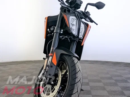 2026 KTM 790 Duke, оранжевый, 1150000 рублей, вид 3