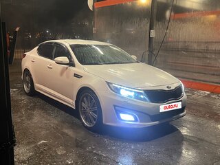 2015 Kia Optima III Рестайлинг, белый, 1490000 рублей, вид 1
