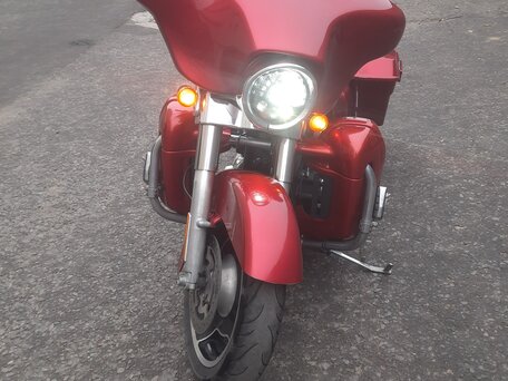 2013 Harley-Davidson Street Glide, красный, 1050000 рублей, вид 1