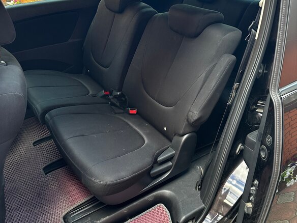 2011 Mazda Biante, фиолетовый, 1420000 рублей - вид 15