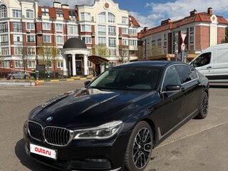 2018 BMW 7 серии Long 730Ld xDrive VI (G11/G12), чёрный, 3000000 рублей, вид 1