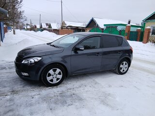 2011 Kia Ceed I Рестайлинг, серый, 520000 рублей, вид 1