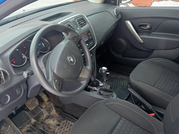 2018 Renault Logan II, синий, 1100000 рублей - вид 5