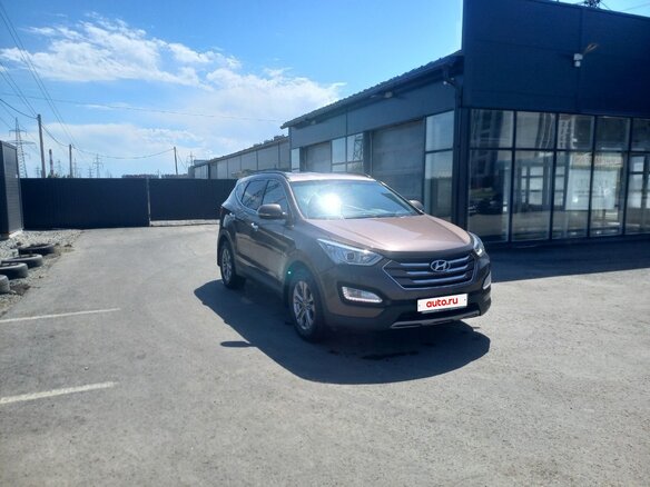 2015 Hyundai Santa Fe III, коричневый, 2200000 рублей - вид 3